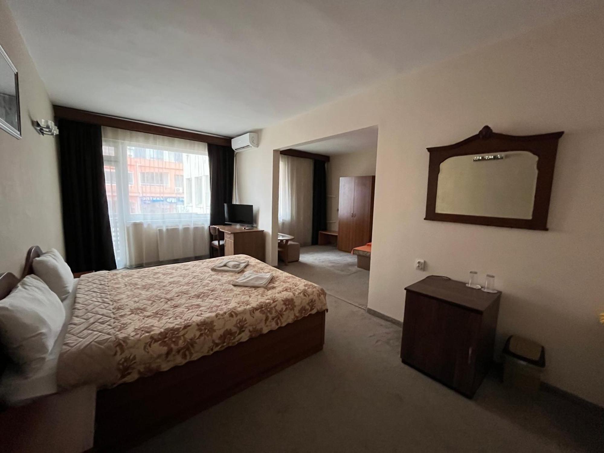 Park Hotel Ivailo Велико-Тырново Номер фото